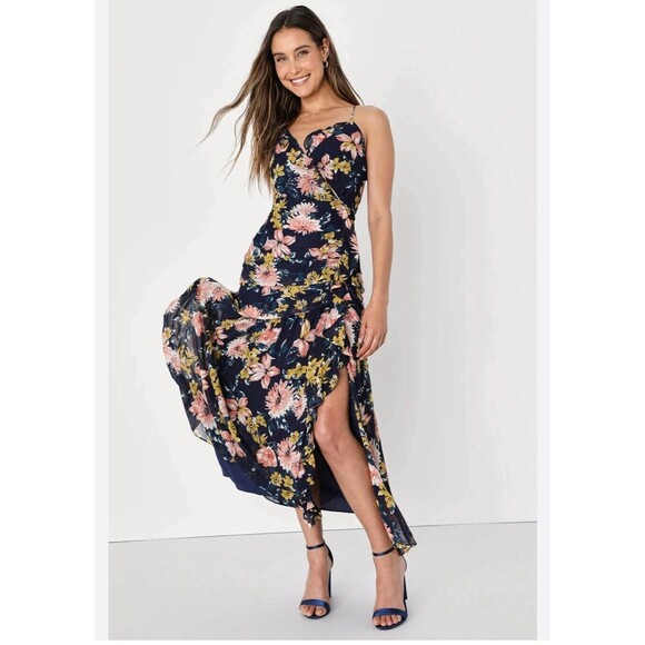 Lulus Dresses & Skirts - Lulus Floral Ruche Maxi Dress Women's Large Blue Floral Flowercore Coquette